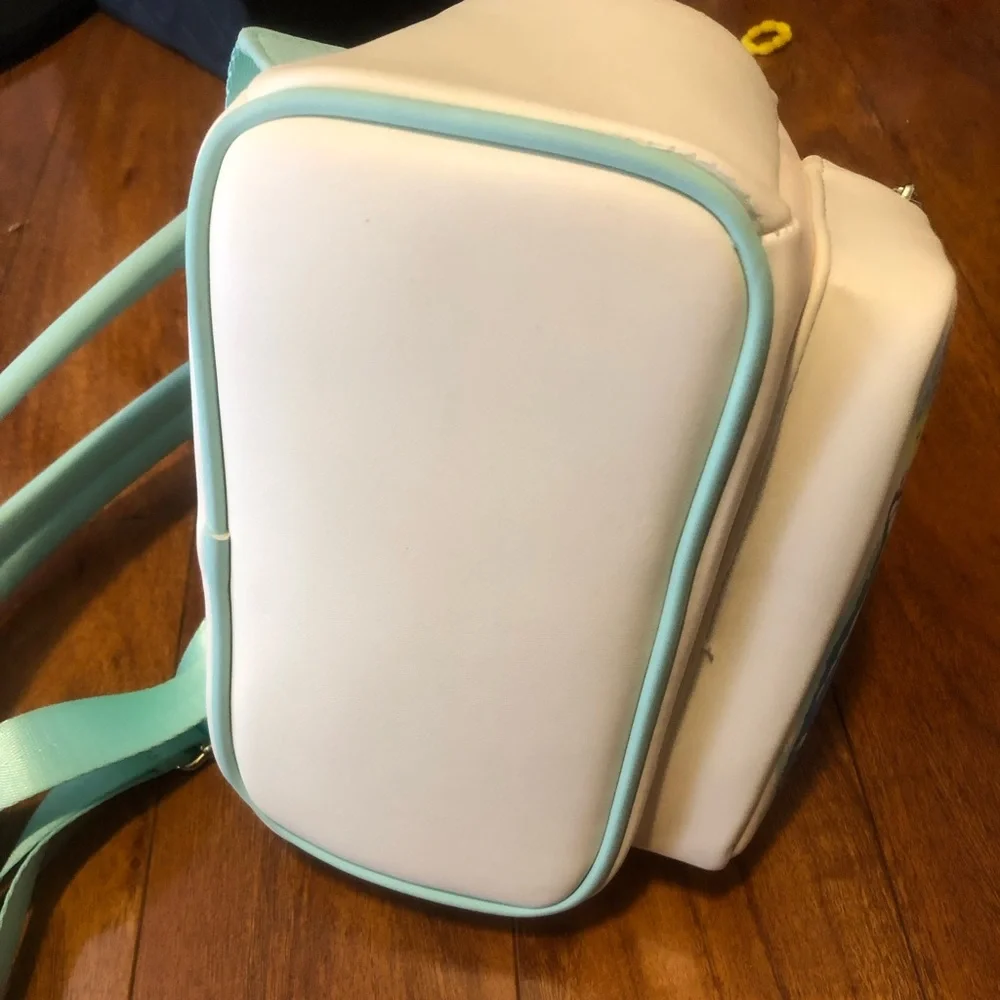 Alice in wonderland loungefly backpack - Picture 7 of 7